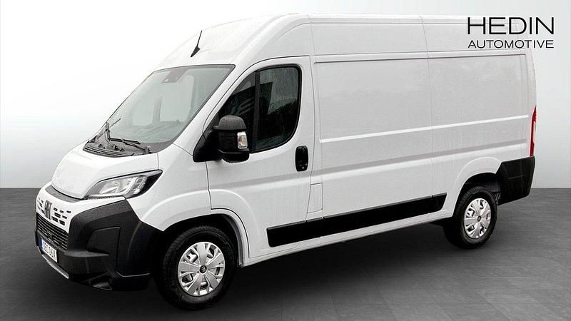 Vit (white) Begagnad 2024 Fiat Ducato Van | 481 125 kr (Dyr) - Bild 1/4