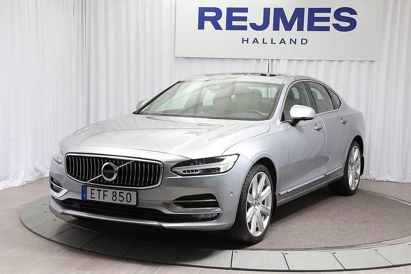 Silver Begagnad 2017 Volvo S90 Inscription Sedan | 314 500 kr (Marknadspris) - Bild 1/4
