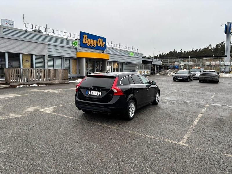 Begagnad Volvo V60 150 HK (110 kW) 2011 Kombi