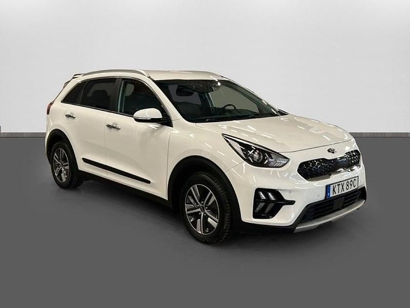 Begagnad Kia Niro Advance 141 HK (103 kW) 2021 Vit SUV