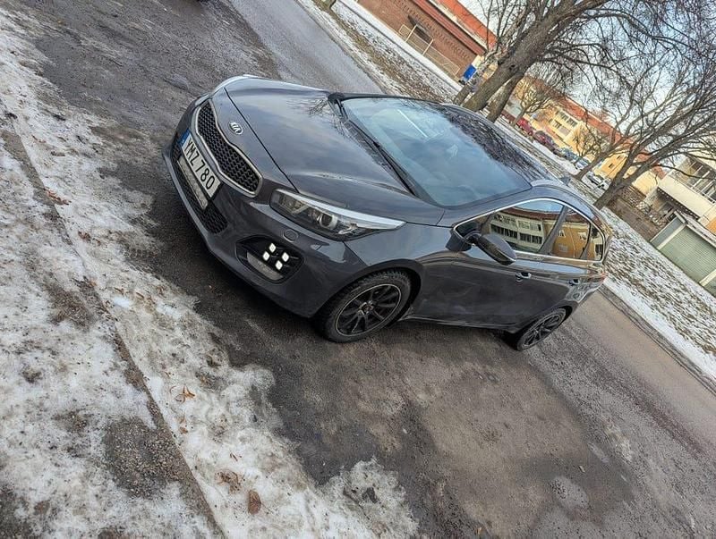 Begagnad Kia Ceed Sportswagon 136 HK (100 kW) 2017 Kombi