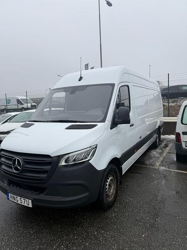 Begagnad Mercedes Sprinter 163 HK (119 kW) 2021 Van