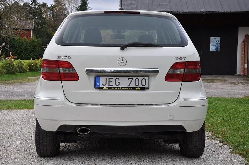 Begagnad Mercedes B170 116 HK (85 kW) 2008 Vit Minibuss