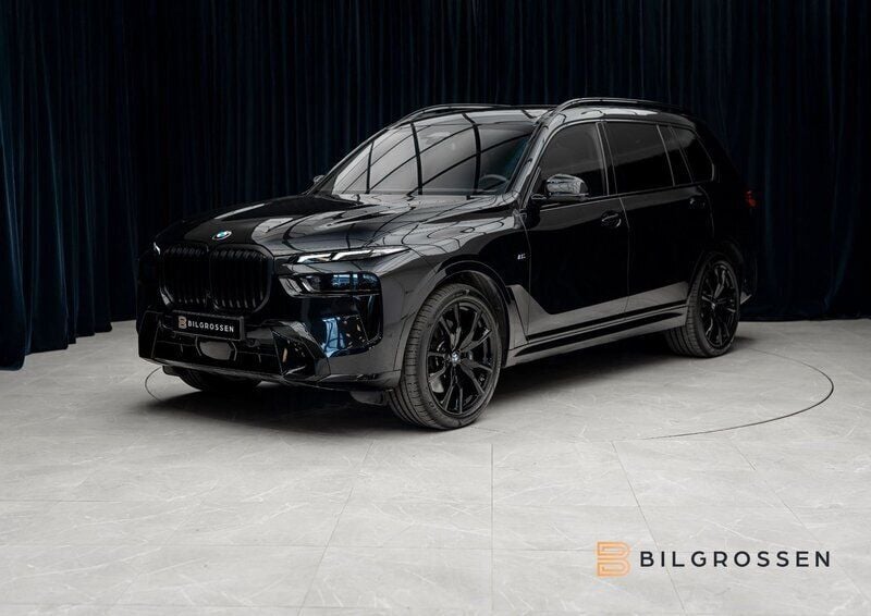 Begagnad 2025 BMW X7 M Sport SUV | 1 249 900 kr - Bild 1/4