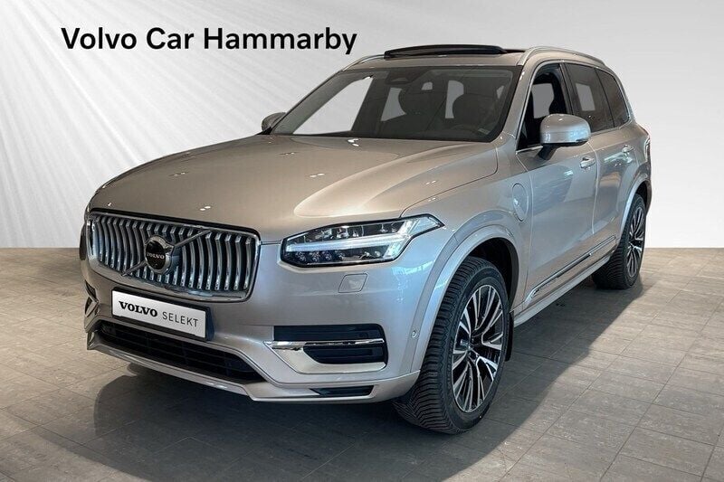 Grå Begagnad 2023 Volvo XC90 SUV | 698 000 kr (Lite dyr) - Bild 1/4
