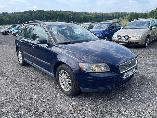 Blå Begagnad 2007 Volvo V50 Kinetic Kombi | 14 900 kr (Superpris) - Bild 1/4