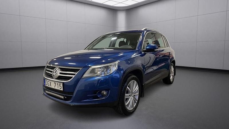 Blå Begagnad 2010 VW Tiguan SUV | 59 900 kr (Bra pris) - Bild 1/4