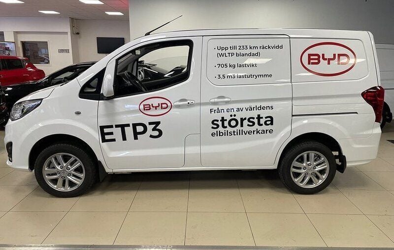 Vit Begagnad 2022 BYD ETP3 Van | 349 875 kr - Bild 1/4
