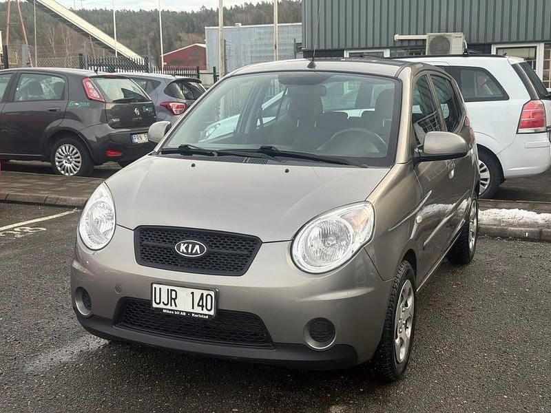 Grå Begagnad 2010 Kia Picanto EX Halvkombi | 59 990 kr (Lite dyr) - Bild 1/4