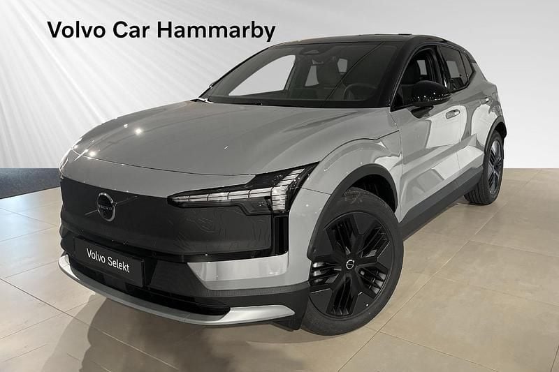 Grå Ny 2025 Volvo EX30 CC Performance SUV | 579 000 kr (Bra pris) - Bild 1/3