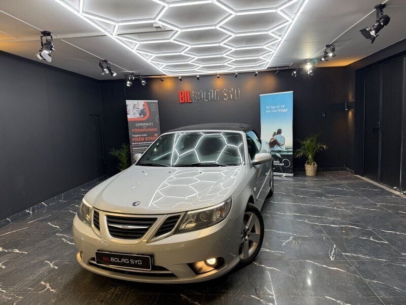 Begagnad 2011 Saab 9-3 Cabriolet Cab | 99 900 kr - Bild 1/4