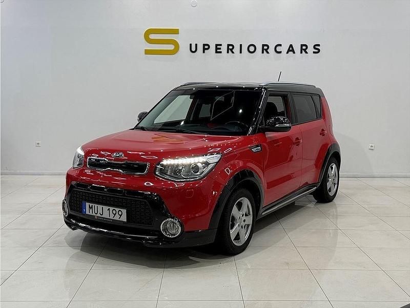 Röd Begagnad 2016 Kia Soul SUV | 119 900 kr (Dyr) - Bild 1/4