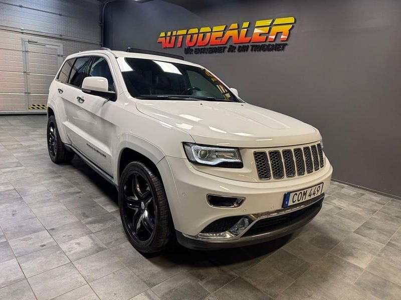 Vit Begagnad 2014 Jeep Grand Cherokee SUV | 164 900 kr (Marknadspris) - Bild 1/4