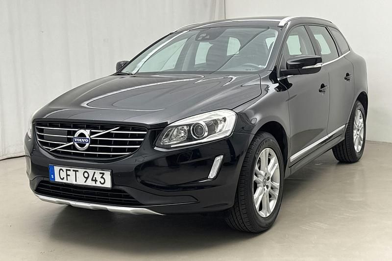 Svart Begagnad 2015 Volvo XC60 Summum SUV | 174 800 kr (Marknadspris) - Bild 1/4