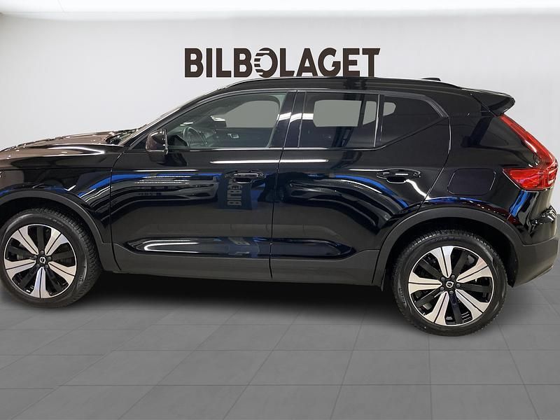 Begagnad Volvo XC40 299 kW (407 HK) 2023 Svart SUV