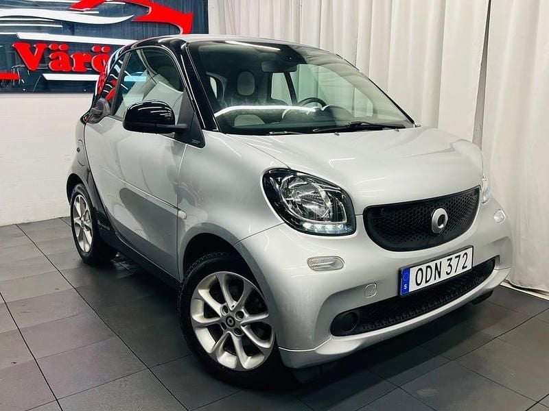 Silver Begagnad 2015 Smart ForTwo Coupé Sportkupé | 69 900 kr (Marknadspris) - Bild 1/4