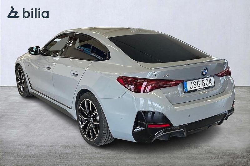 Begagnad BMW i4 M Sport 442 kW (601 HK) 2025 Grå Sedan