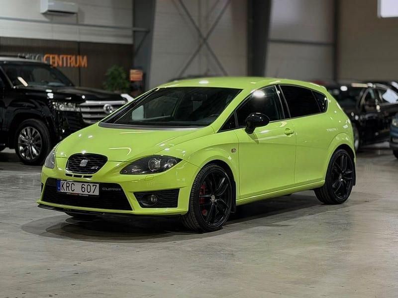 Begagnad Seat Leon CUPRA 265 HK (194 kW) 2010 Ljusgrön Halvkombi