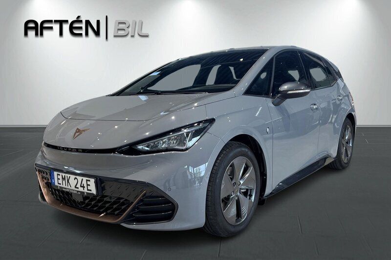 Ljusgrå Begagnad 2024 Cupra Born Halvkombi | 309 000 kr (Marknadspris) - Bild 1/3