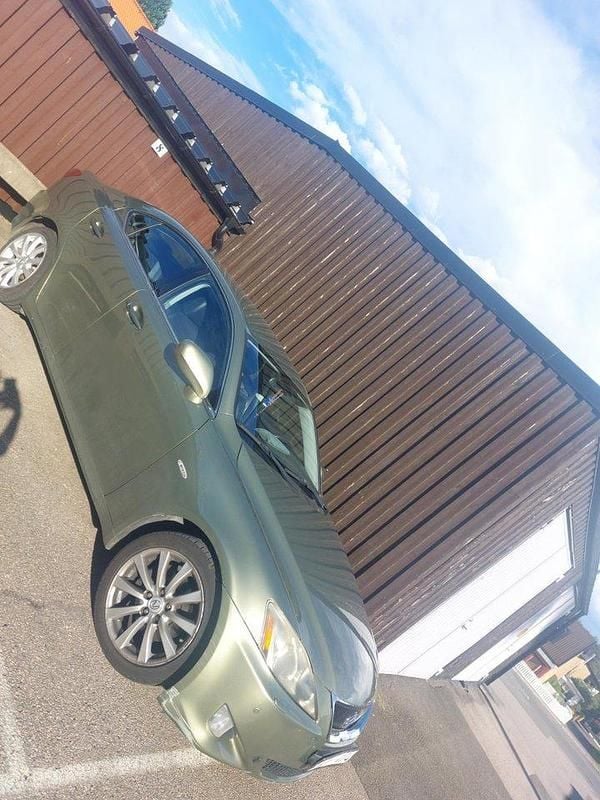 Grön Begagnad 2006 Lexus IS250 Sedan | 37 000 kr (Superpris) - Bild 1/3