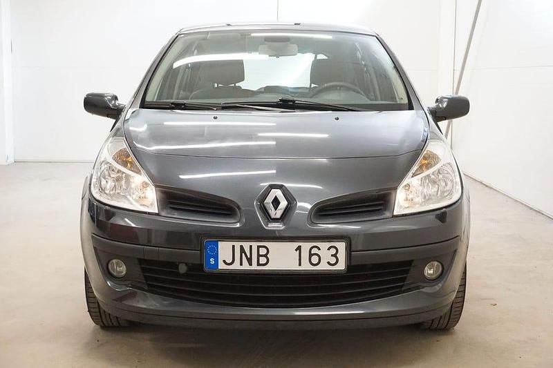 Begagnad Renault Clio R.S. 75 HK (55 kW) 2009 Mörkgrå (grå) Halvkombi