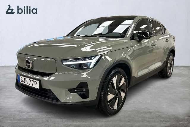Grön Begagnad 2024 Volvo EC40 Single Motor Extended Range SUV | 379 900 kr (Marknadspris) - Bild 1/3