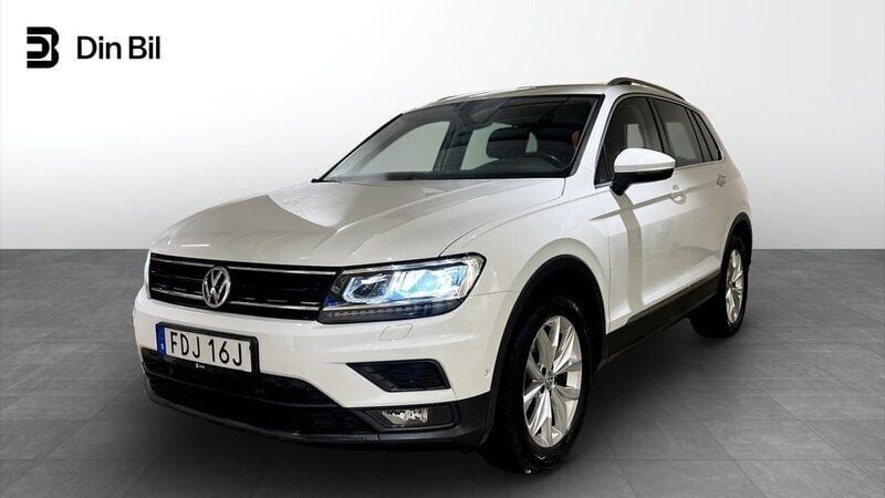 Vit Begagnad 2020 VW Tiguan Executive SUV | 279 900 kr (Superpris) - Bild 1/4