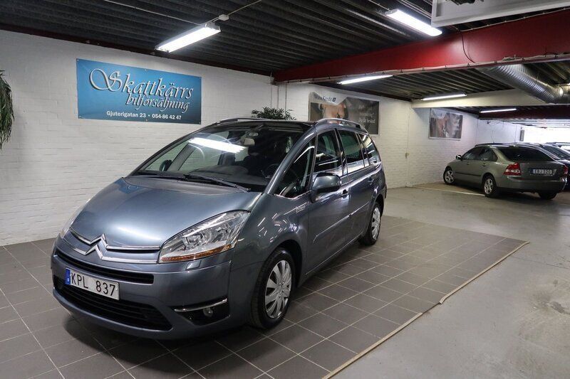 Mörkgrå Begagnad 2010 Citroën Grand C4 Picasso Minibuss | 49 000 kr (Marknadspris) - Bild 1/4