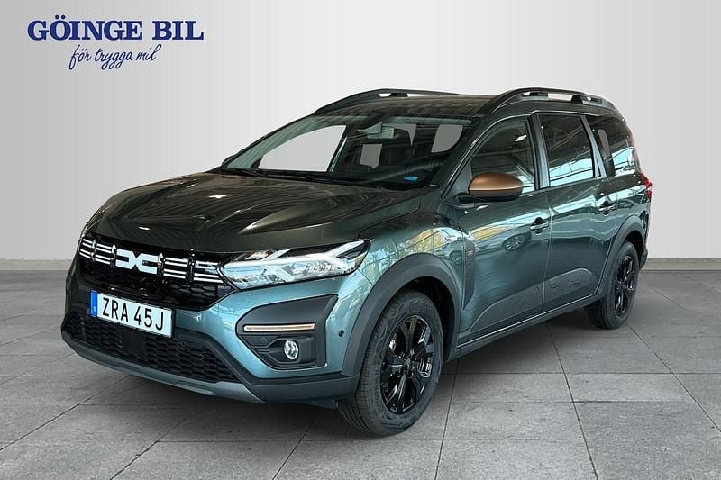 Grön Begagnad 2024 Dacia Jogger Extreme Minibuss | 289 000 kr (Marknadspris) - Bild 1/3