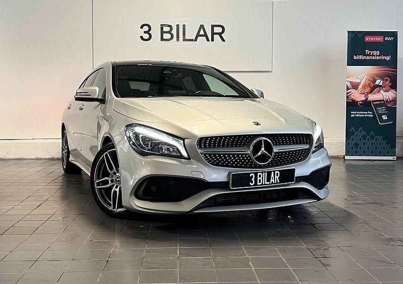 Silver Begagnad 2017 Mercedes CLA180 Shooting Brake AMG Kombi | 224 900 kr (Lite dyr) - Bild 1/4