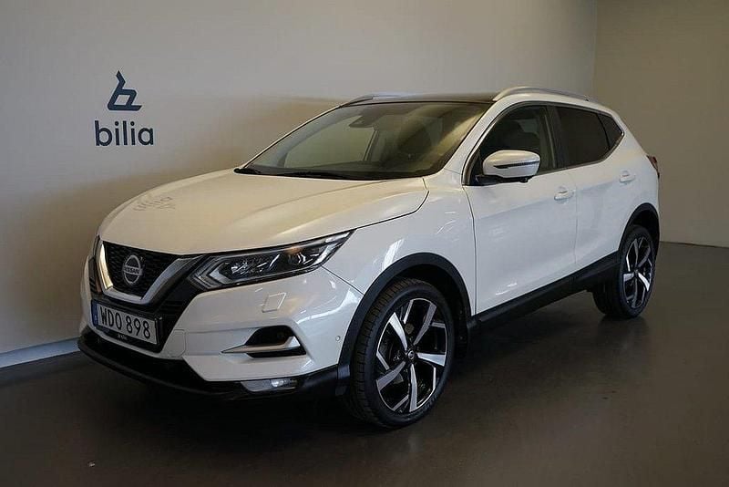 Vit Begagnad 2019 Nissan Qashqai SUV | 199 500 kr (Marknadspris) - Bild 1/3