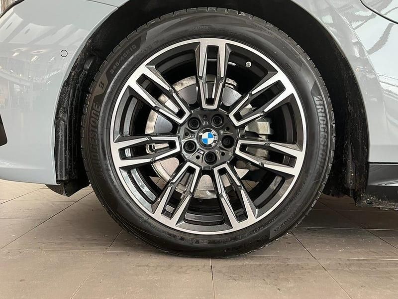 Begagnad BMW 530 M Sport 190 HK (139 kW) 2025 Brooklyn grå metallic Kombi