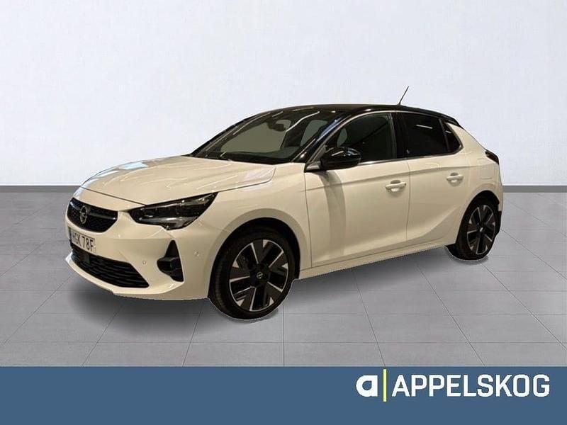Vit Begagnad 2022 Opel Corsa-e Ultimate Halvkombi | 189 900 kr (Marknadspris) - Bild 1/4
