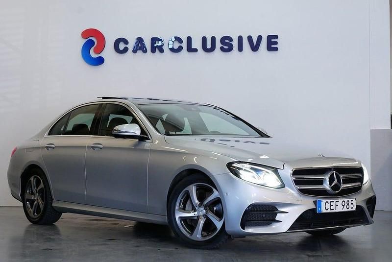 Silver Begagnad 2018 Mercedes E220 AMG Sedan | 239 900 kr - Bild 1/4