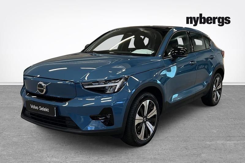 Blå Begagnad 2023 Volvo C40 Plus SUV | 349 000 kr (Marknadspris) - Bild 1/4