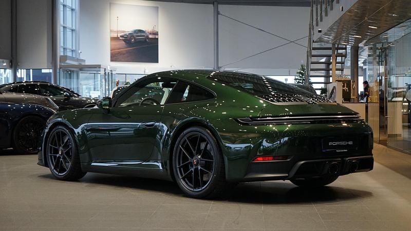 Ny Porsche 911 2026 Grön