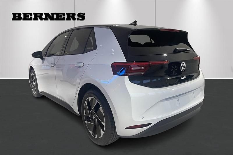 Ny VW ID.3 Pro Performance 239 kW (326 HK) 2026 Vit Halvkombi