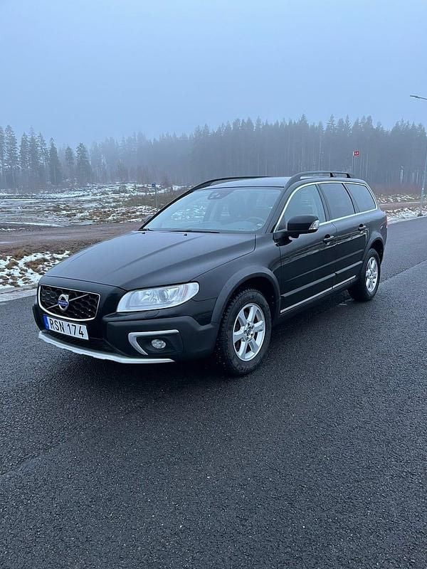 Begagnad 2015 Volvo XC70 | 140 000 kr (Lite dyr) - Bild 1/4