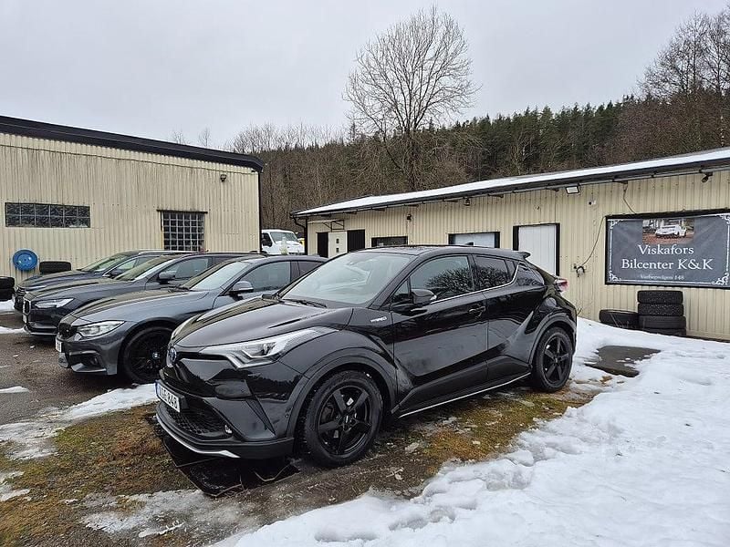 Begagnad Toyota C-HR Executive 122 HK (89 kW) 2018 Svart SUV
