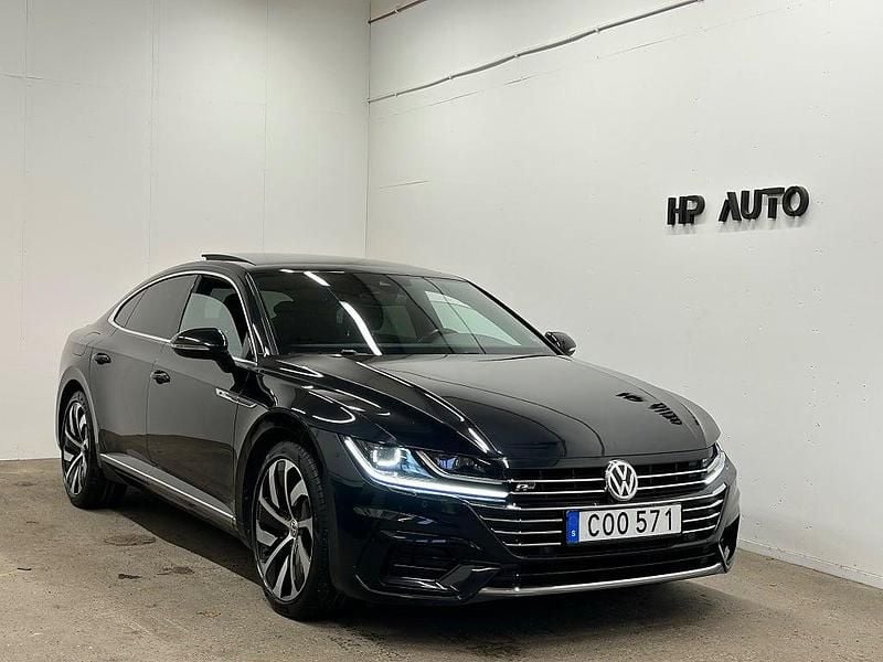 Svart Begagnad 2017 VW Arteon R-line Halvkombi | 259 900 kr (Marknadspris) - Bild 1/4
