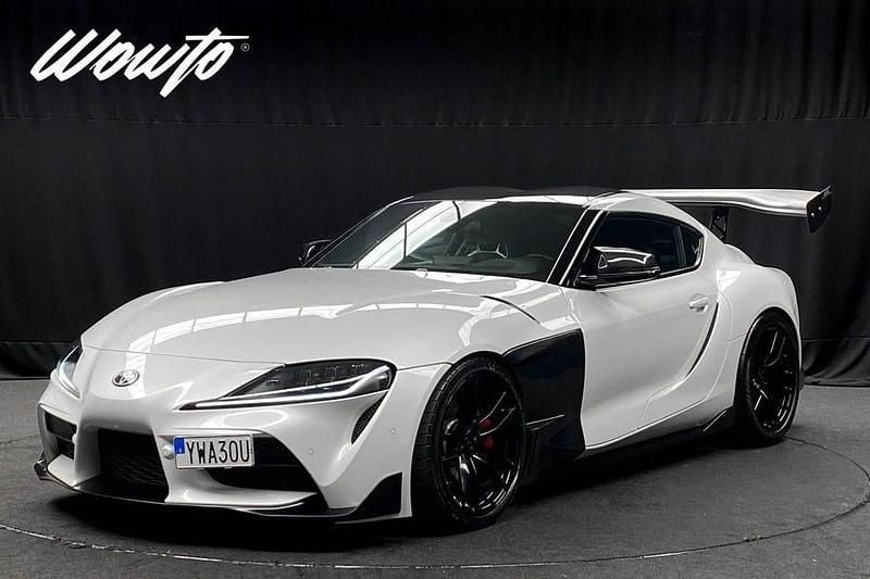 Vit (mineralvit) Begagnad 2020 Toyota Supra Premium Sportkupé | 629 800 kr - Bild 1/3