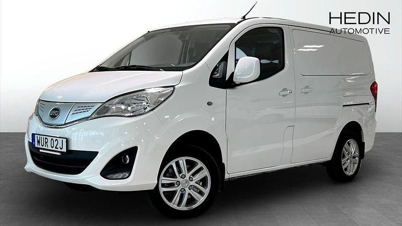 Vit (white) Begagnad 2023 BYD ETP3 Van | 179 900 kr - Bild 1/4
