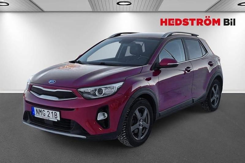 Röd Begagnad 2019 Kia Stonic SUV | 149 000 kr (Marknadspris) - Bild 1/4
