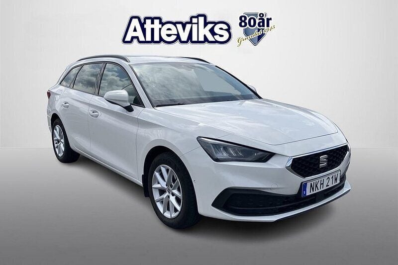 Vit Begagnad 2021 Seat Leon Kombi | 214 900 kr (Marknadspris) - Bild 1/3