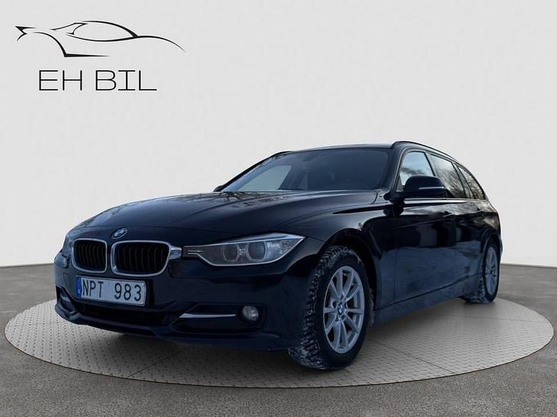 Begagnad BMW 320 Efficient Dynamics 163 HK (119 kW) 2013 Svart