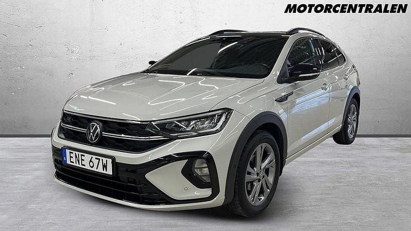 Grå Begagnad 2022 VW Taigo R-line SUV | 229 000 kr (Marknadspris) - Bild 1/3