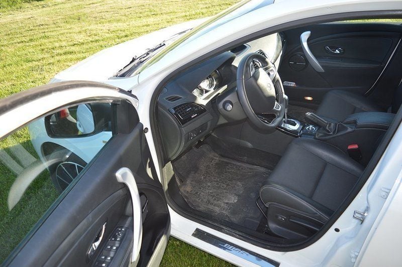 Begagnad Renault Mégane GrandTour Bose Edition 110 HK (80 kW) 2013 Kombi