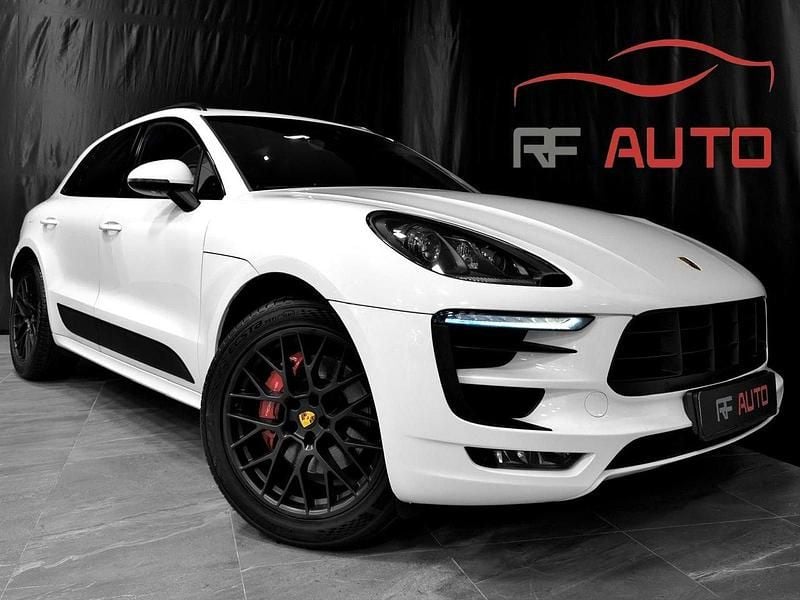 Vit Begagnad 2018 Porsche Macan GTS Sport SUV | 439 900 kr (Dyr) - Bild 1/4