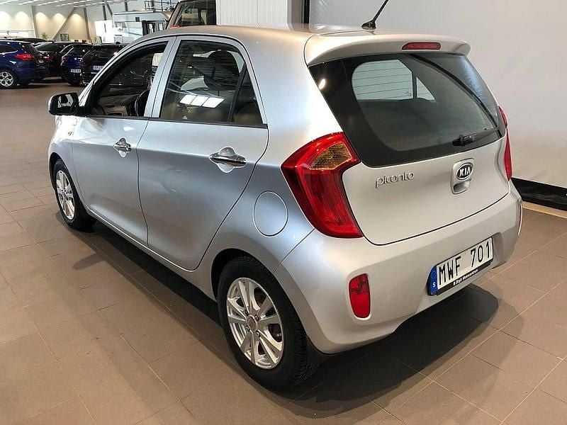 Begagnad Kia Picanto 68 HK (50 kW) 2012 Grå metallic Halvkombi