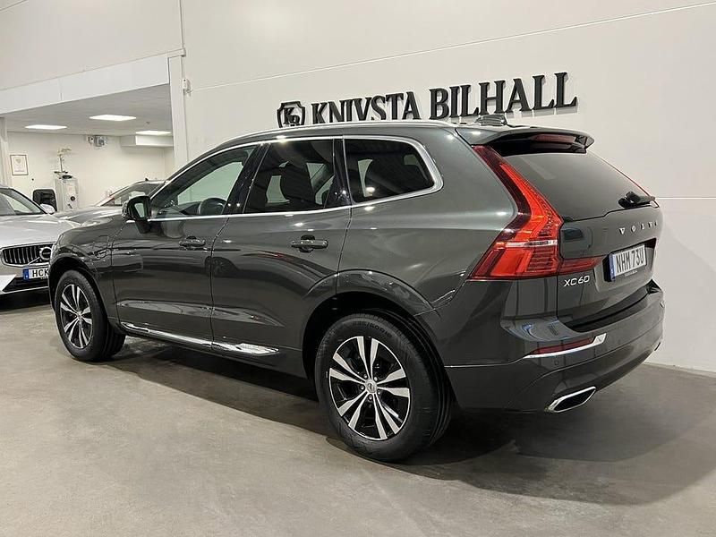 Begagnad Volvo XC60 Inscription 340 HK (250 kW) 2021 Grå SUV